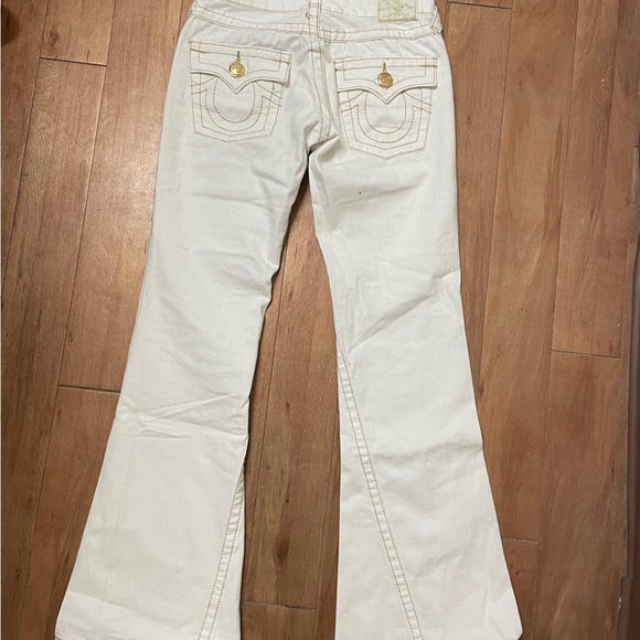 NWOT True Religion Low Waist Bootcut Jeans White - Picture 7 of 7